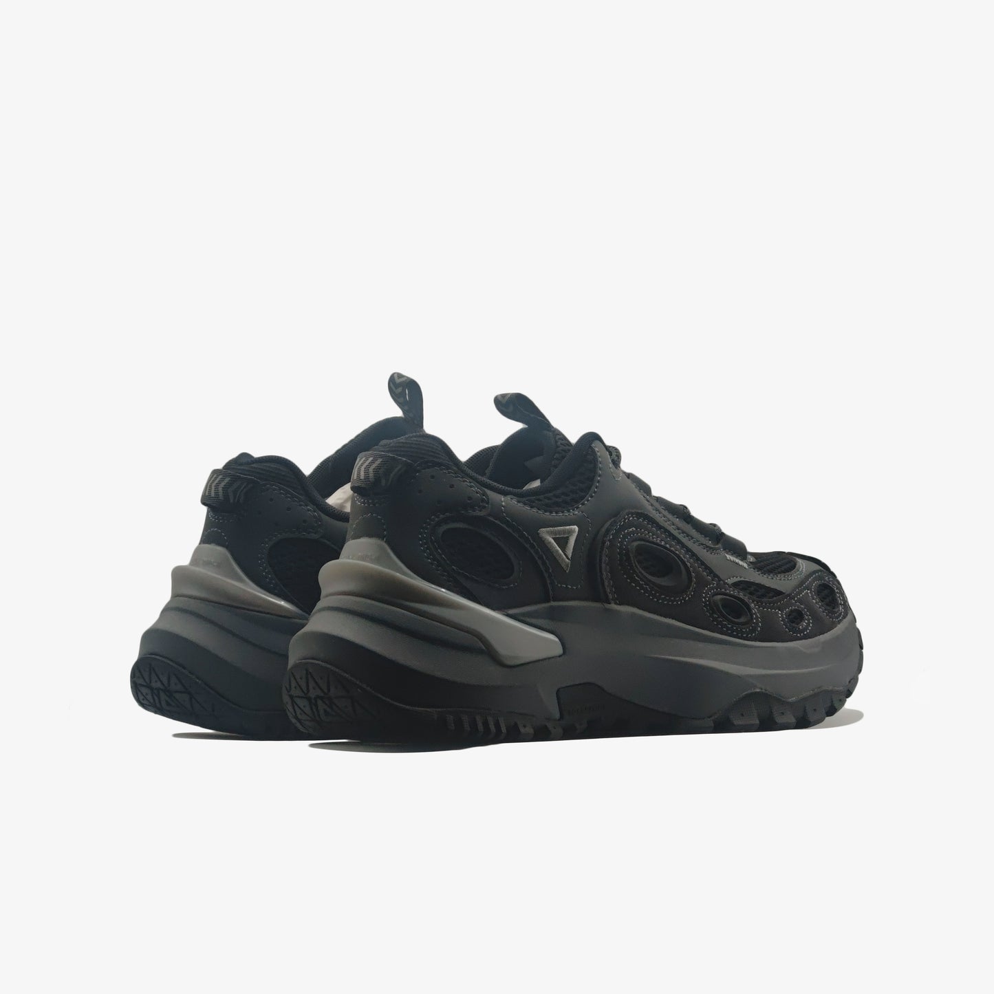 PEAK - DE530087 Magnetic grey/Black