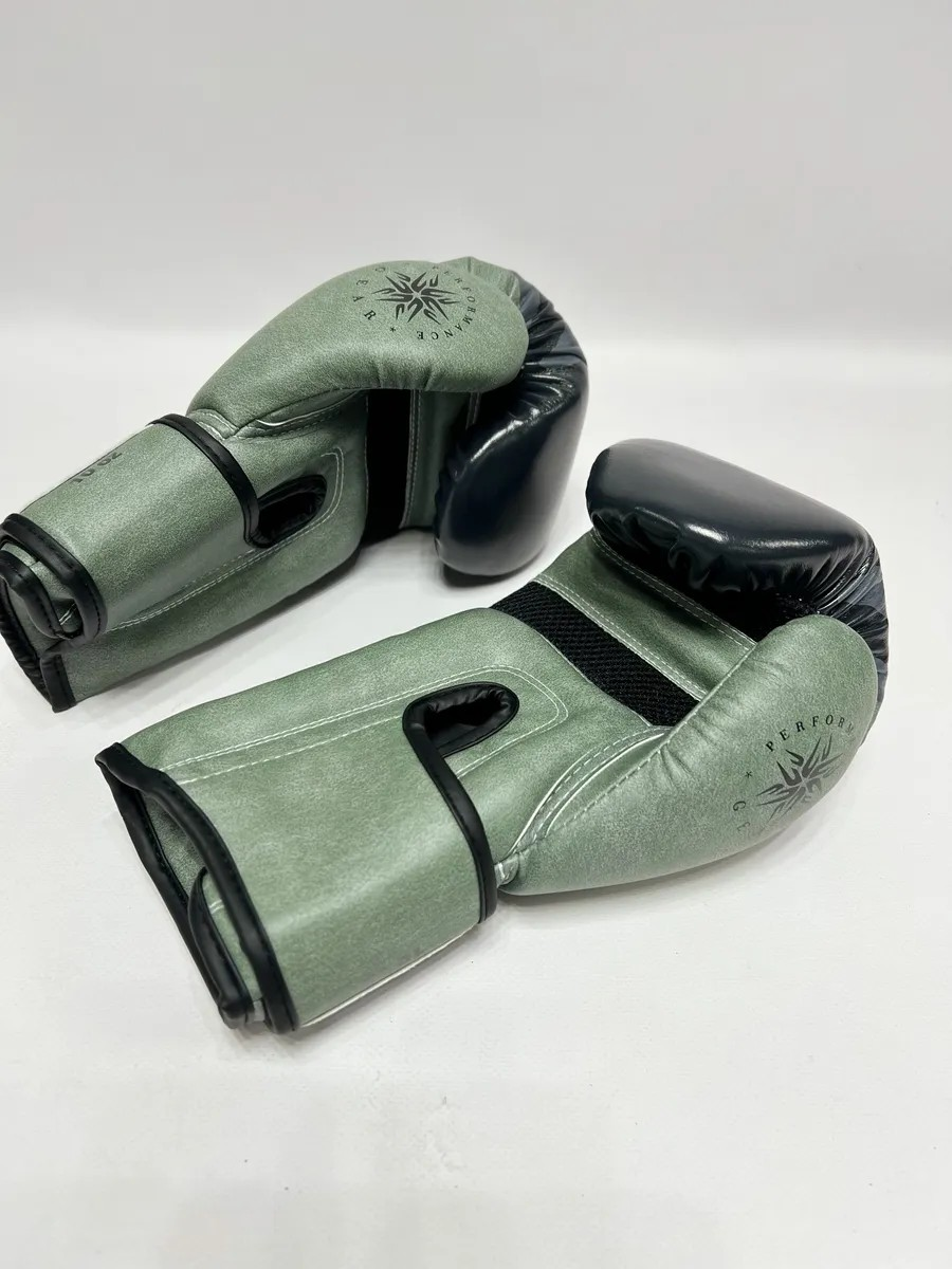 Gants de Boxe Venum – Entraînement & Compétition