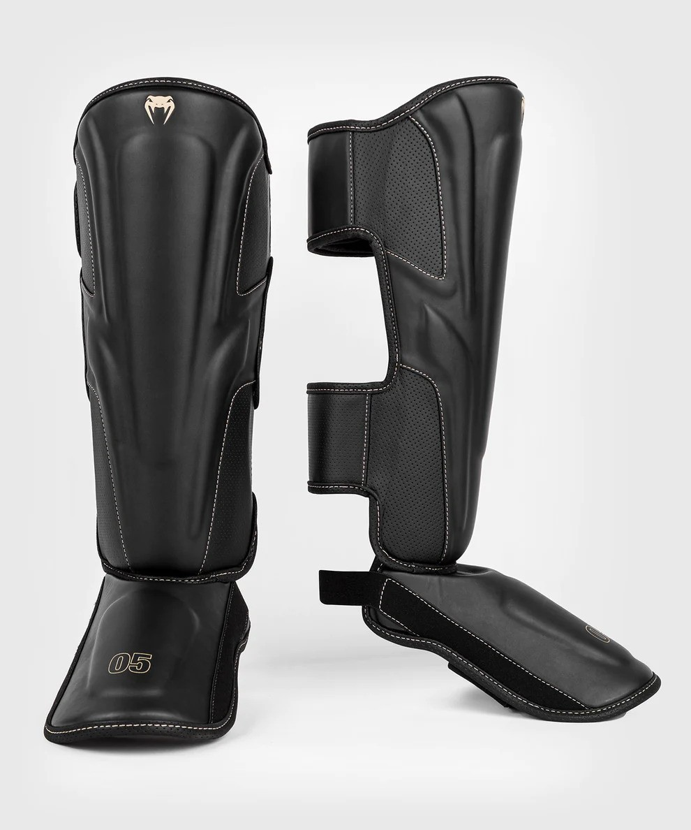 Protège Tibias VENUM professionnel  – NOIR 05